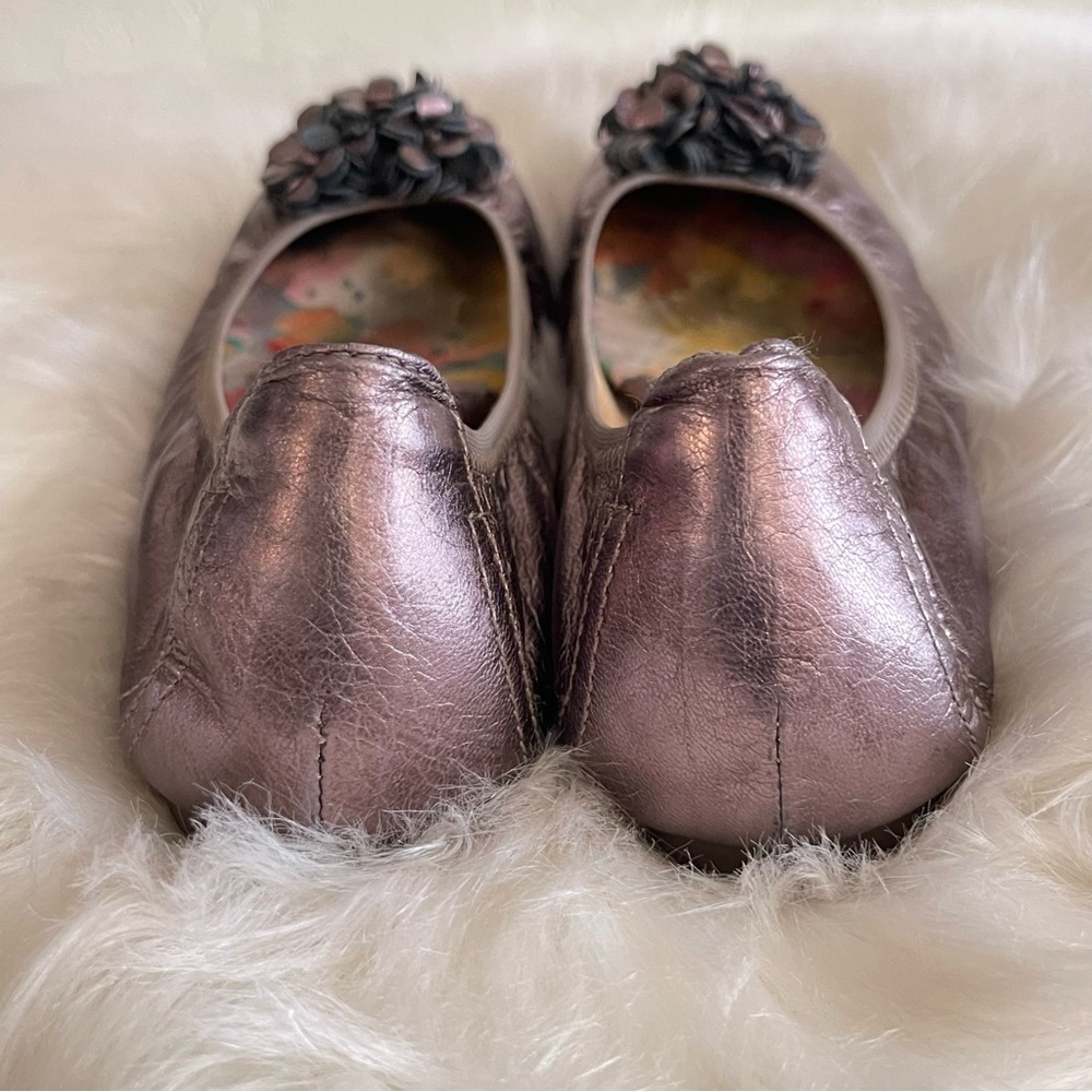 Born Bronze Leather Ballet Flats - Picture 7 of 7